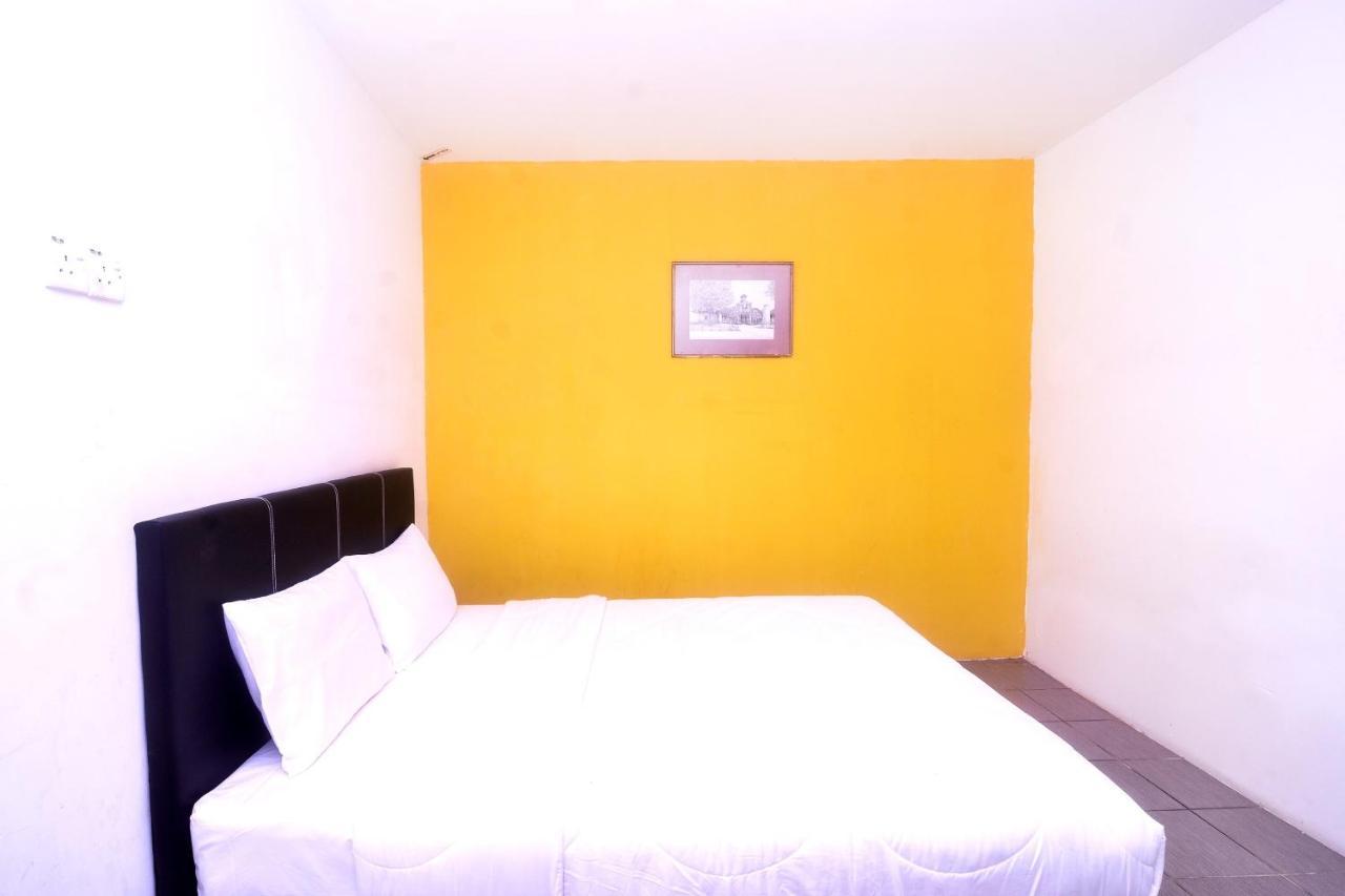 สปอต ออน 89886 แบ็คแพ็คเกอร์ สเตย์ เซอร์วิซ Hotel กูชิง ภายนอก รูปภาพ