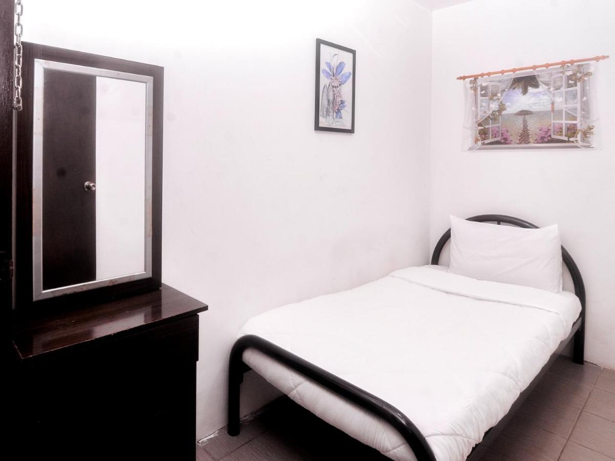 สปอต ออน 89886 แบ็คแพ็คเกอร์ สเตย์ เซอร์วิซ Hotel กูชิง ภายนอก รูปภาพ